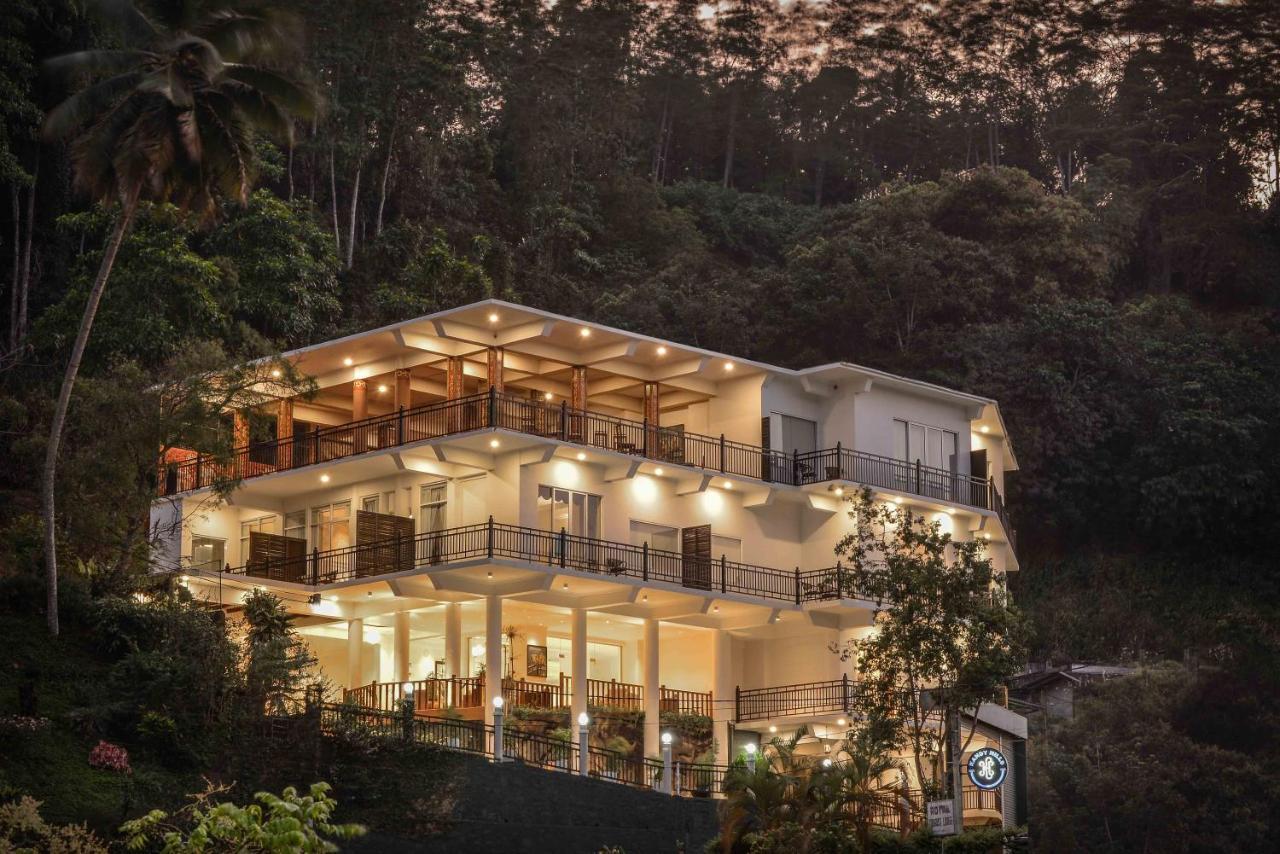 Hills Hotel