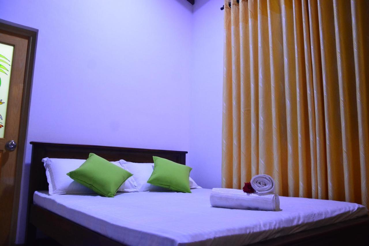 Hotel Seven Luck Palace Kandy