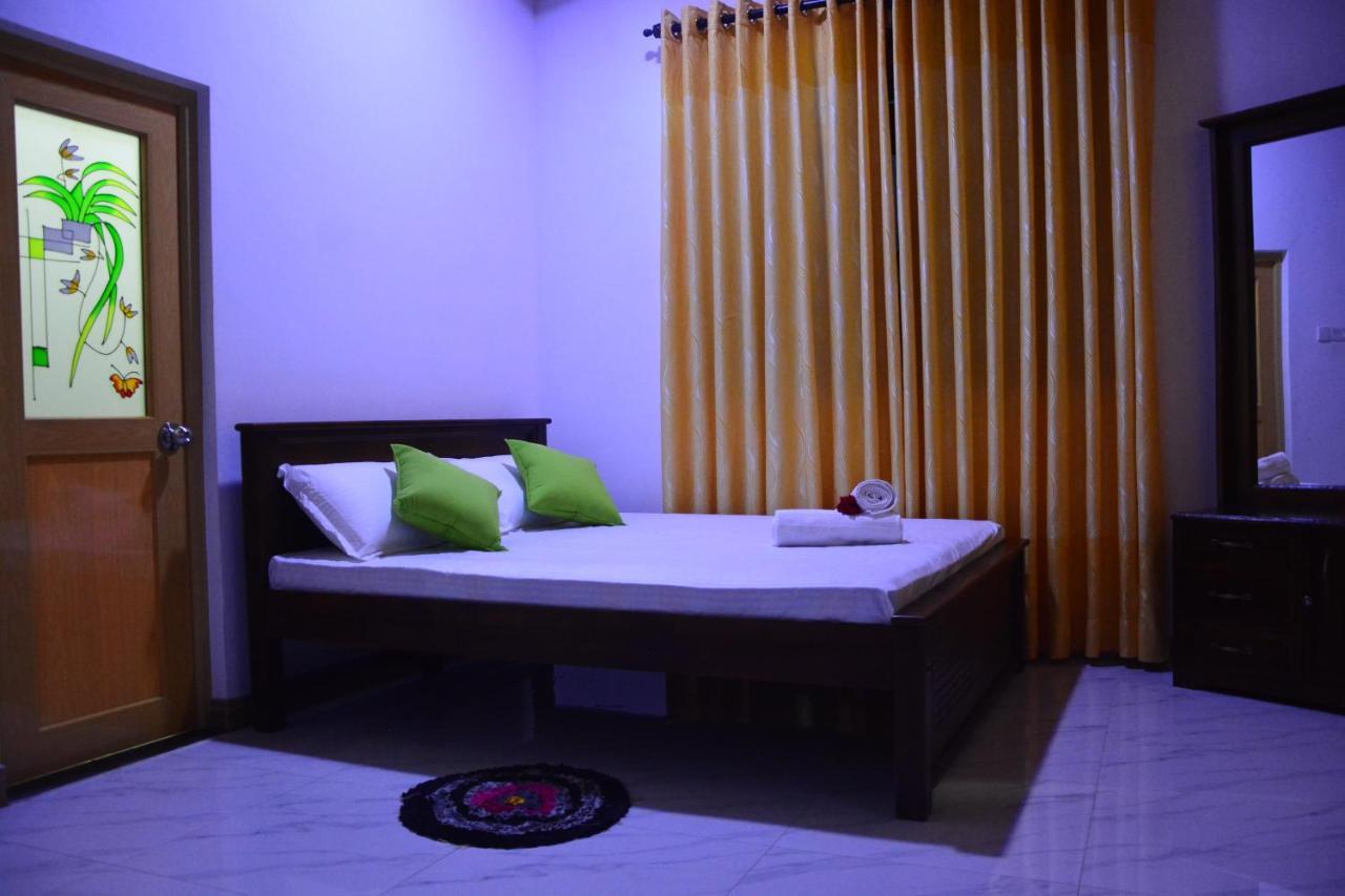 Seven Luck Palace Hotel Kandy