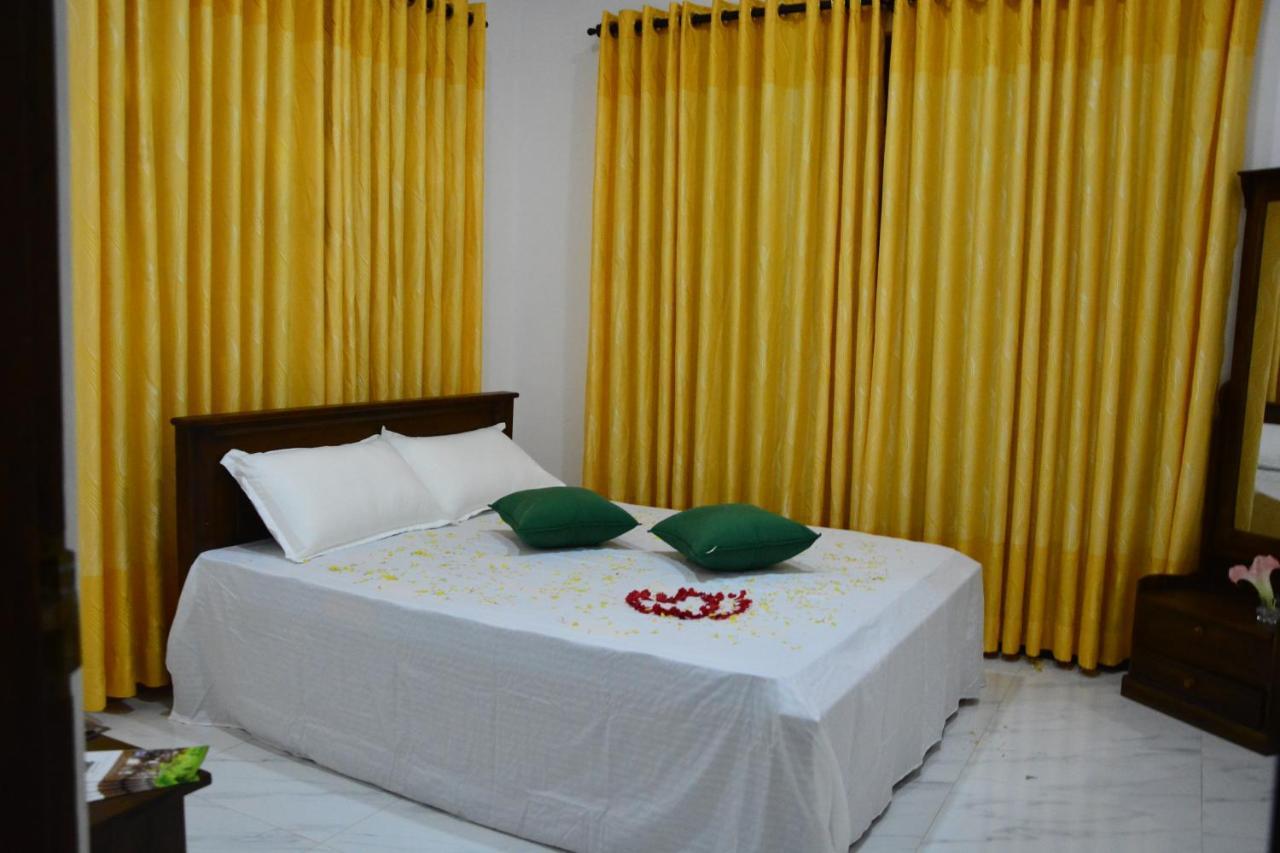 Hotel Seven Luck Palace 3*