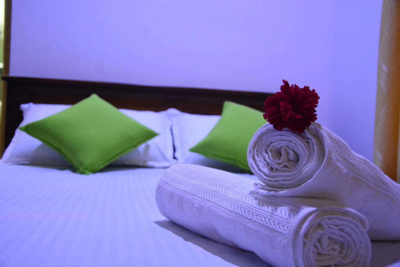 Seven Luck Palace 3* Kandy