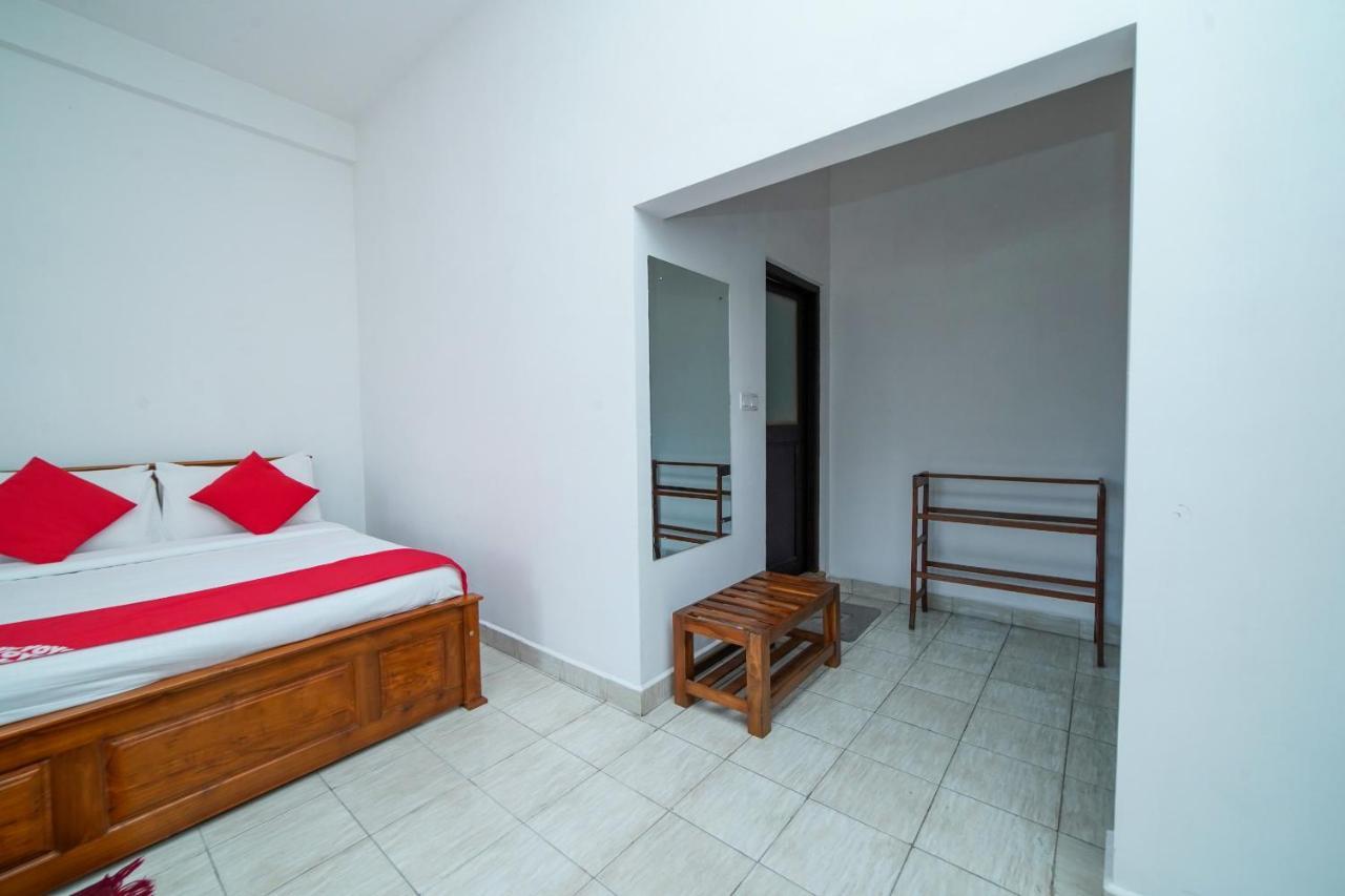 Hotel Dazzling 3*