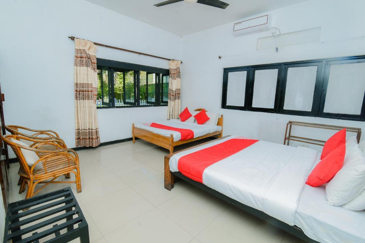 Oyo 479 Water Front Hotel