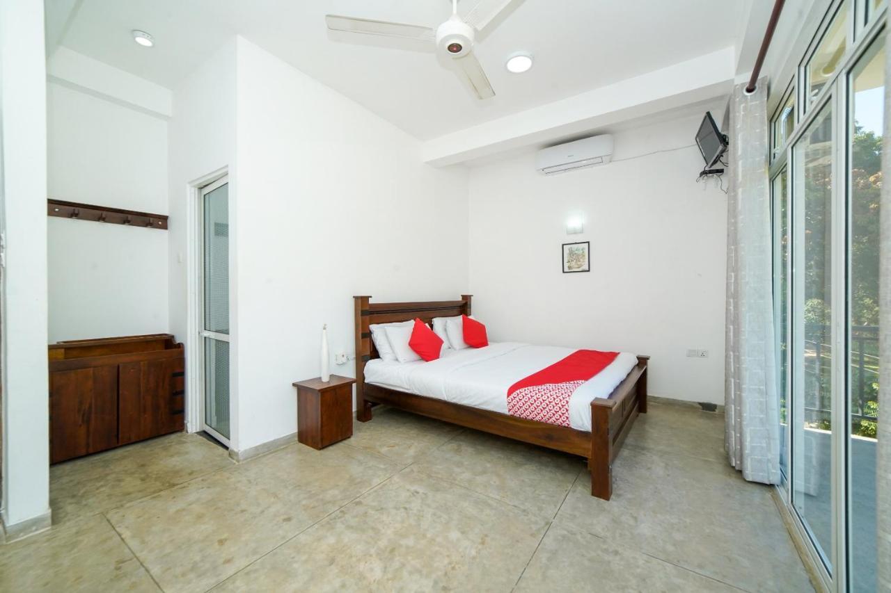 Oyo 555 Dasuni 3* Kandy