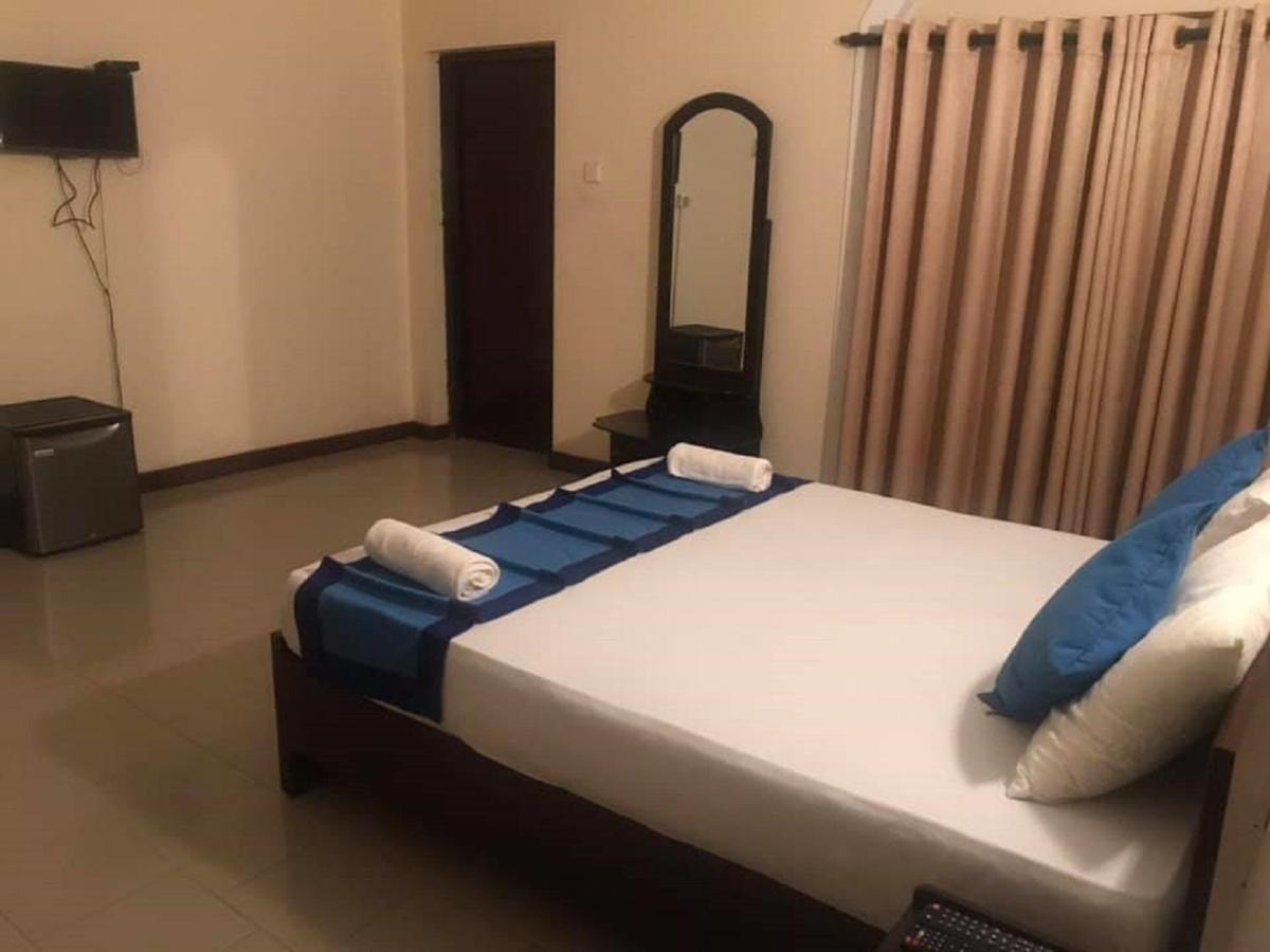 Hostel Travel Hub *