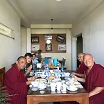 Amigo\'S Home Stay