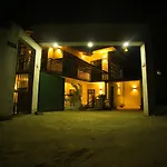 Kandyan Fo Rest