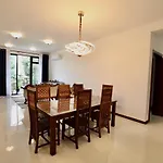 Hidden Relaxation At Kings Residence