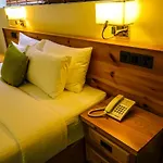 Hotel Ganthera Kandy