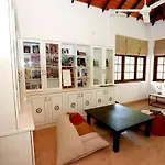 Muthu Villa