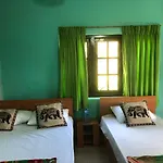 Araliya Holiday Bungalow