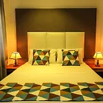 Mintaas Hotel