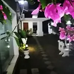 Anna Shanthi Villa