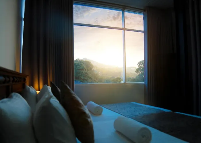 Kandy Tower Inn