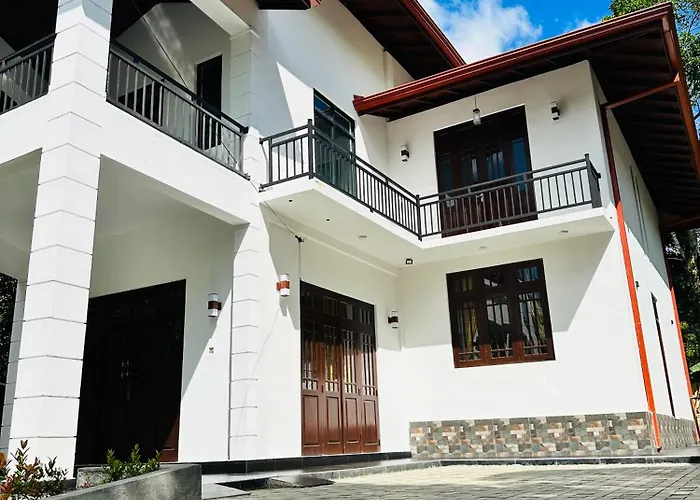 The Kandyan Secret Villa - Free Pick Up From Kandy Railway Station