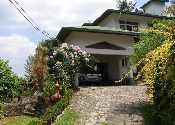 Kandy Quietude