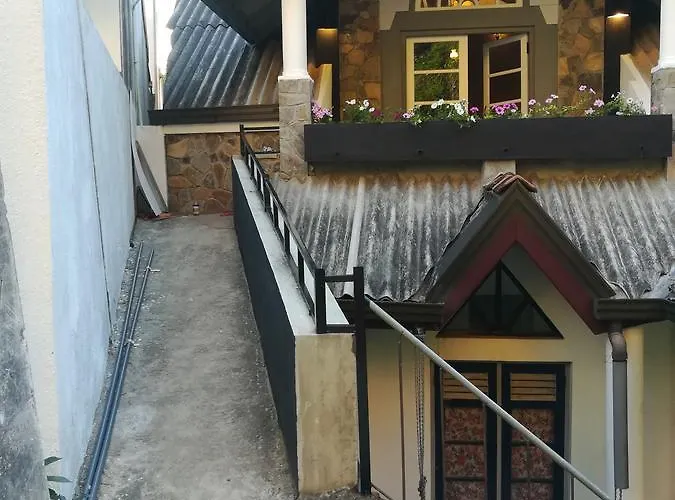 Canopy Villa