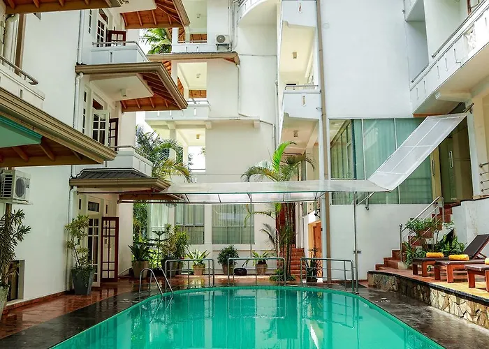 Oak Ray Serene Garden Hotel