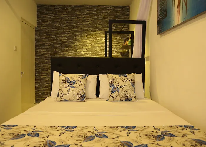 Mintaas Hotel
