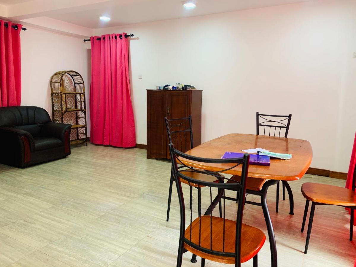 Hotel Heaven Breeze Kandy