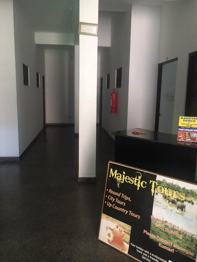 Hotel Majestic Tourist 2*