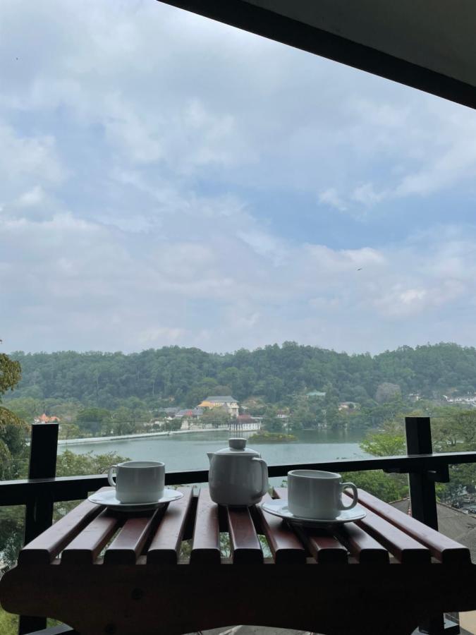 Lotus Hotel