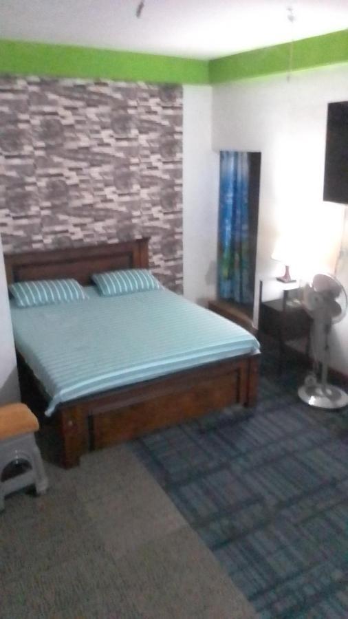 Easy Guest * Kandy