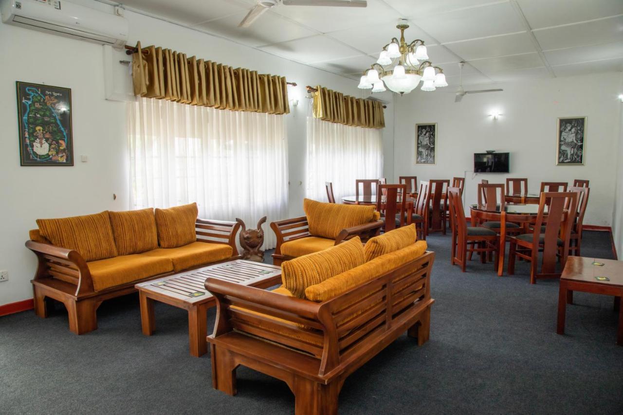 Funk Bunks - By The Hostel Kandy