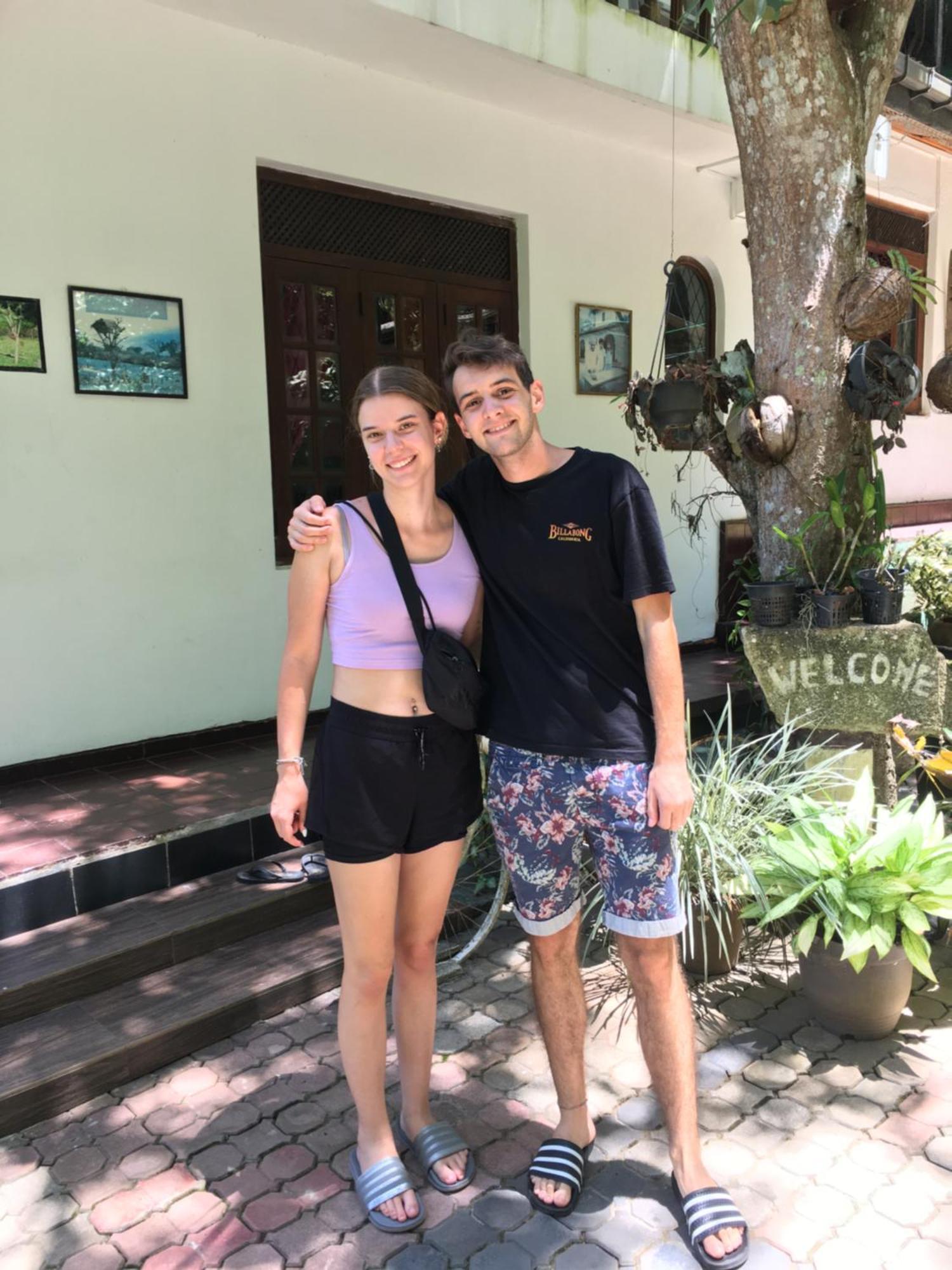 Homestay Villa25 Free Pick Up From The Centre *