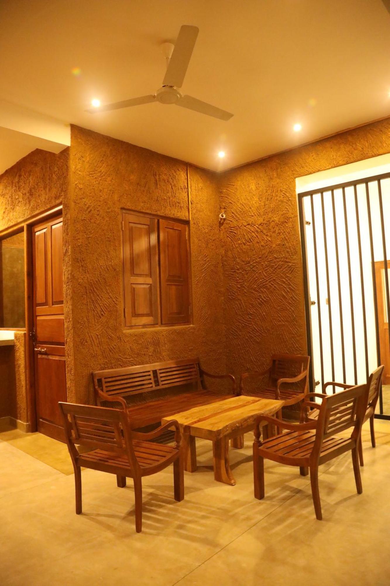 Ceylon Ayu Hotel Kandy