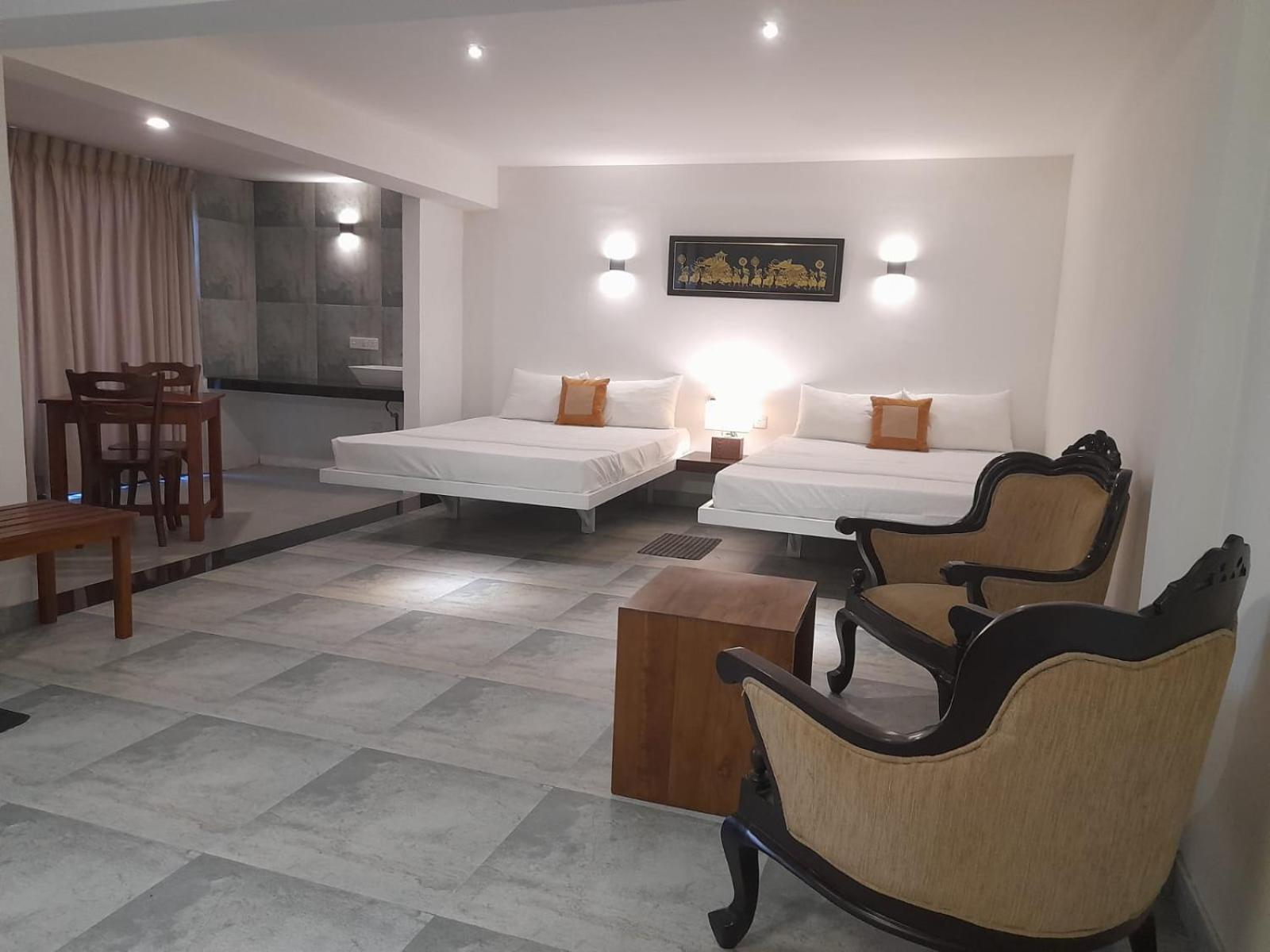 Hotel Lotus Kandy