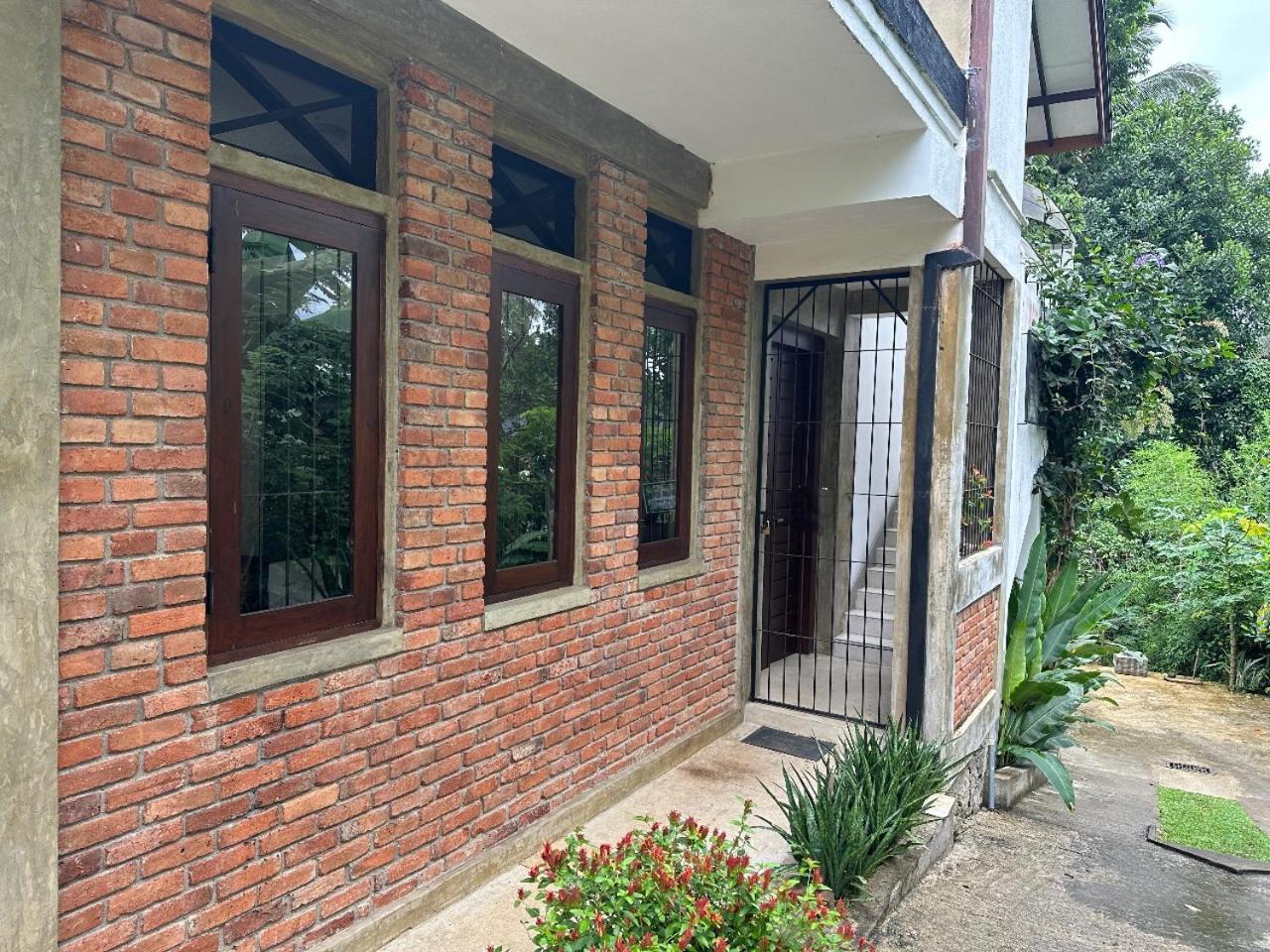 Bed & Breakfast Rockydale Kandy