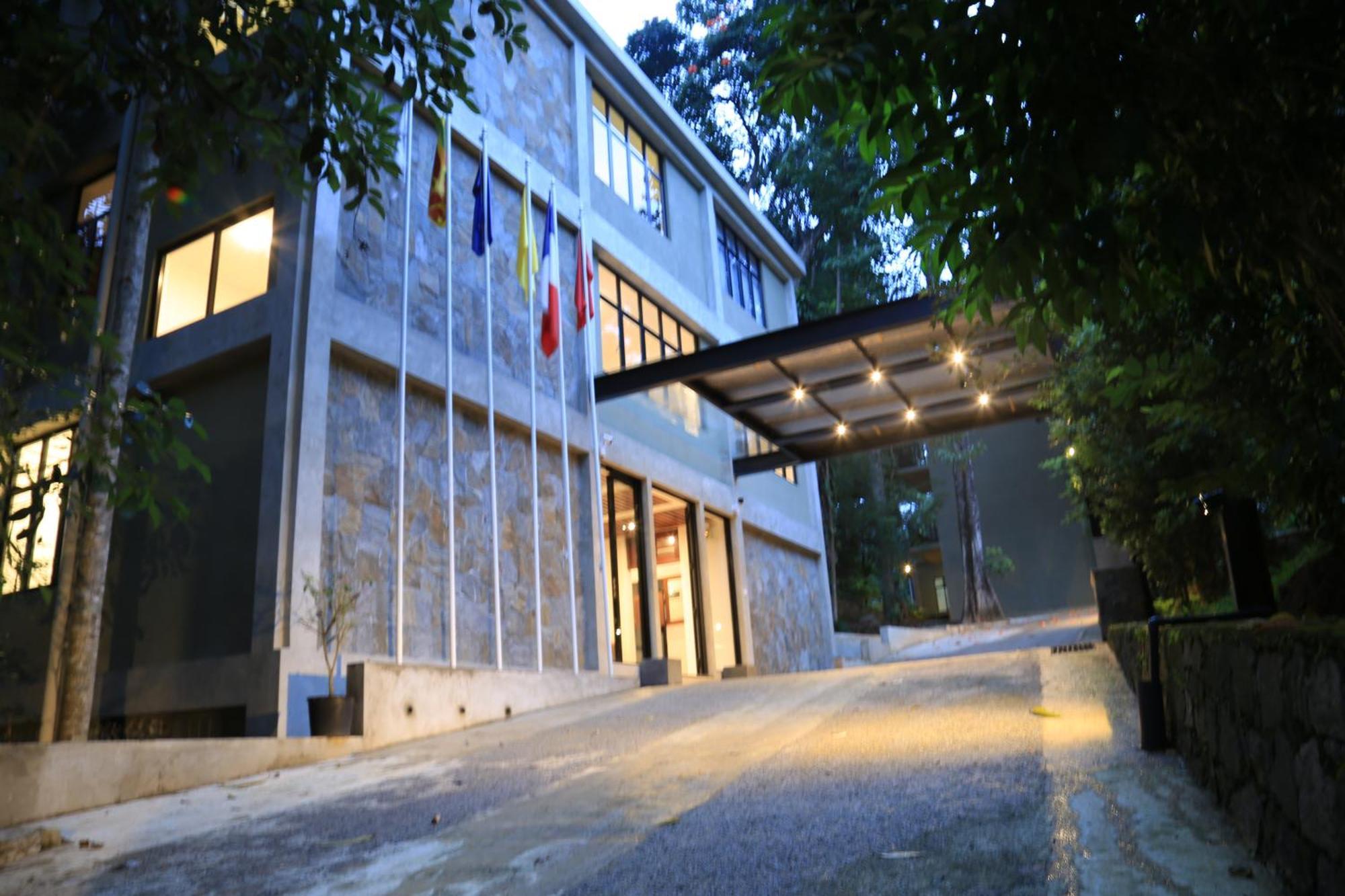 Hotel Spring 4*