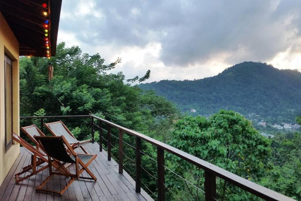 The House ~ Exclusive Villa Kandy