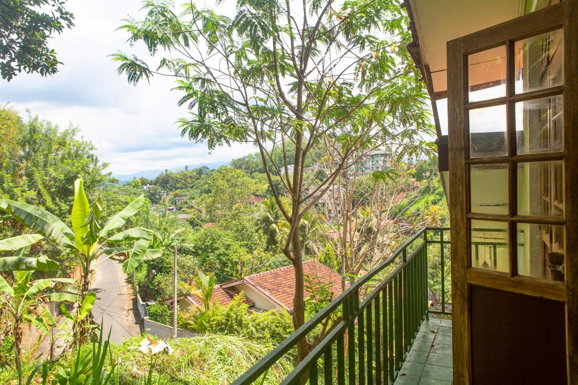 Araliya * Kandy