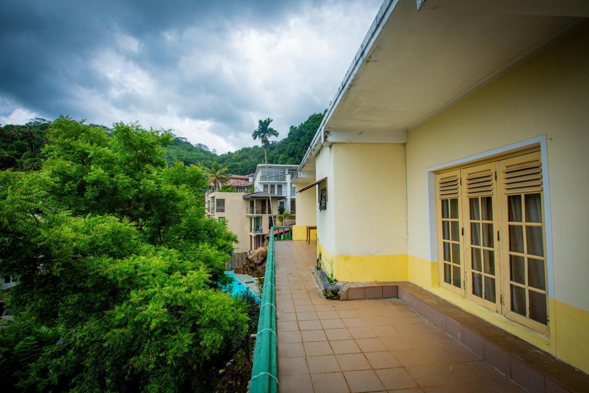 Guest house Sunbloom *