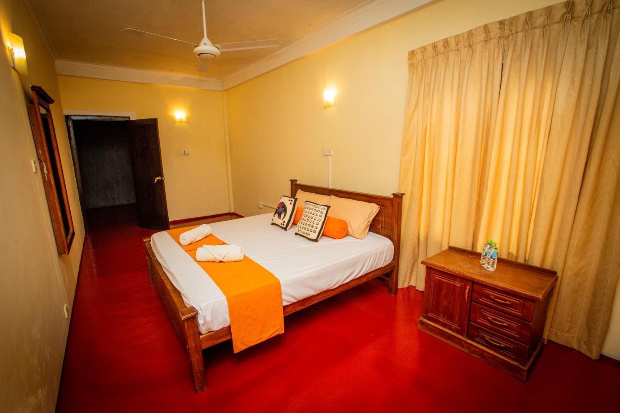 Sunbloom Kandy
