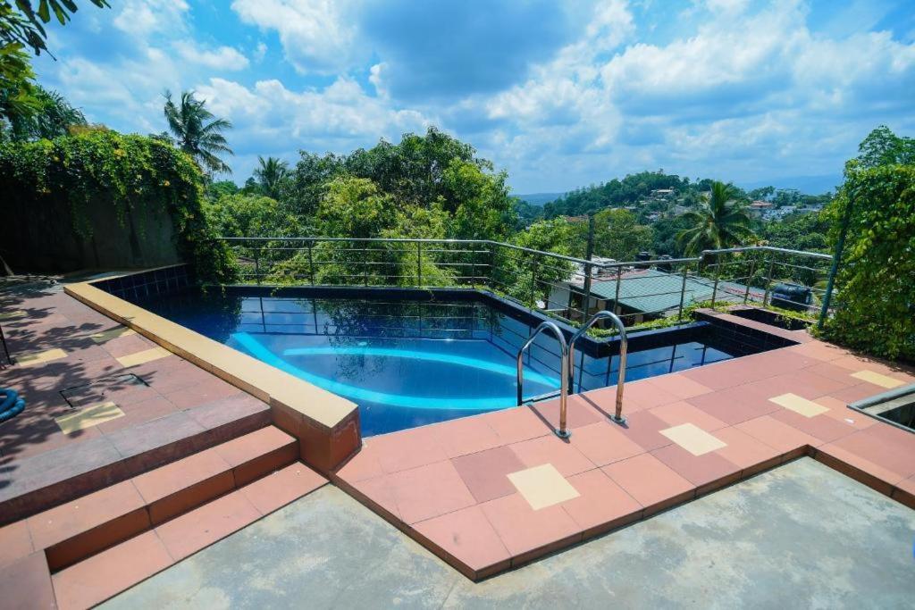 Hill House Hotel Kandy