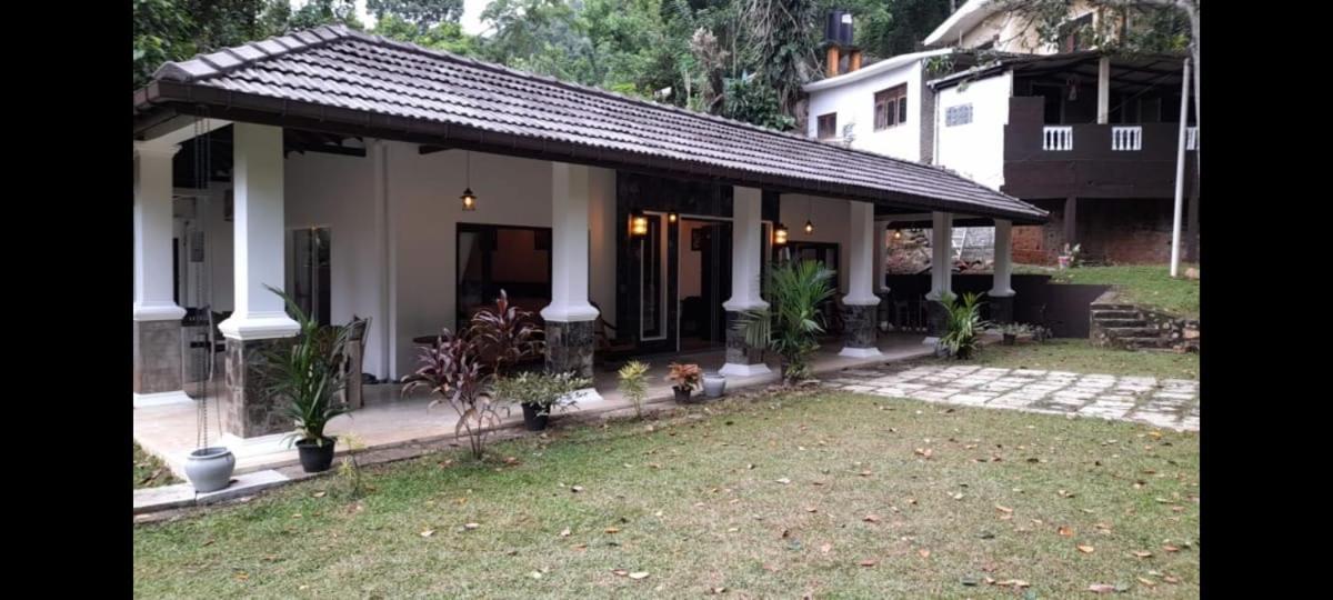 D55 Hotel