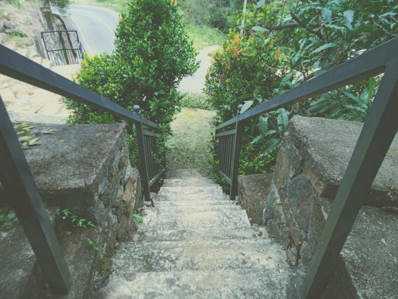 Homestay Knuckles Range Bunglow Kandy