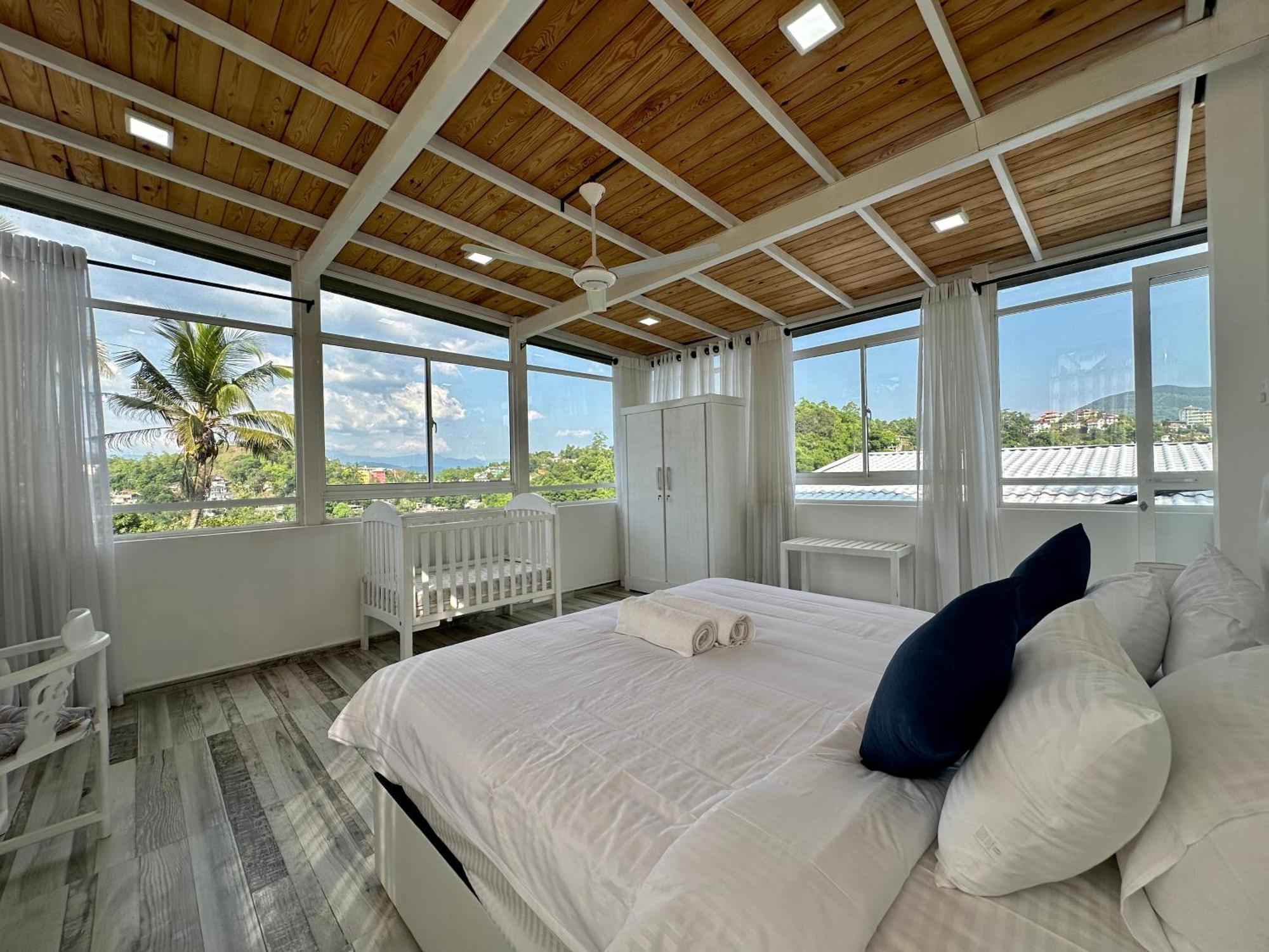 Guest house Secret Heaven