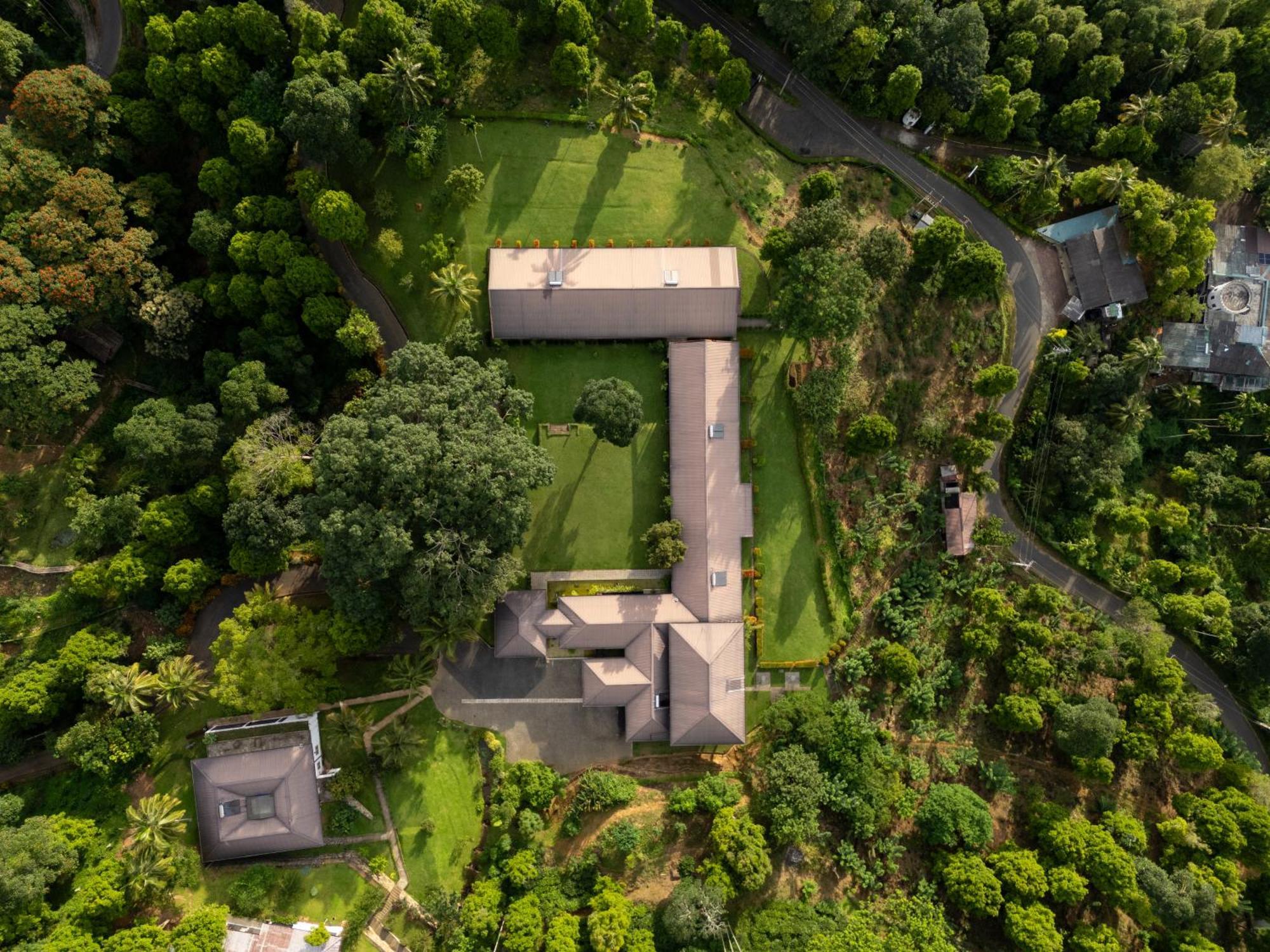Hotel Simpson's Forest - Luxury Boutique & -