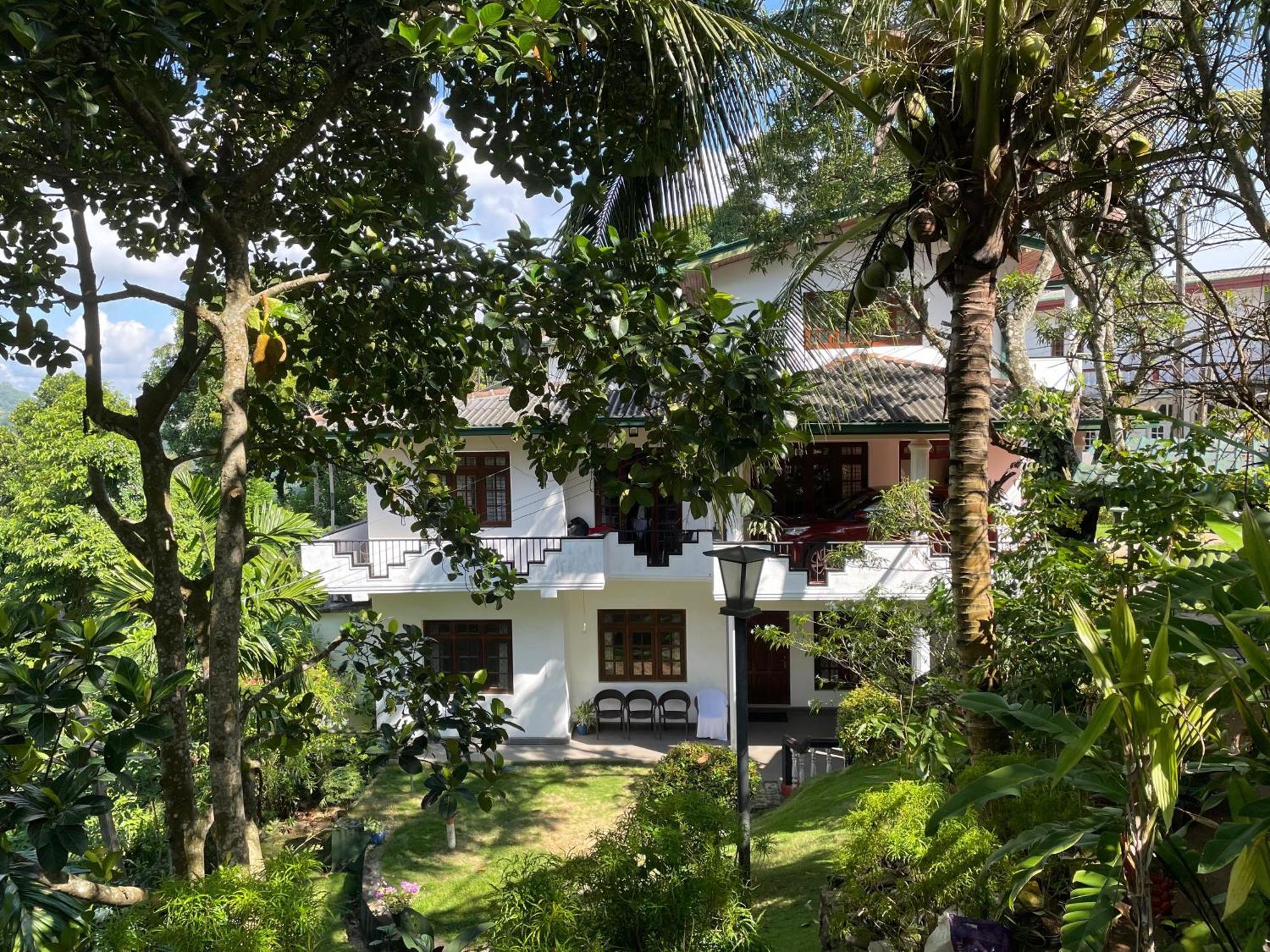 Blue Ridge Apartment Kandy
