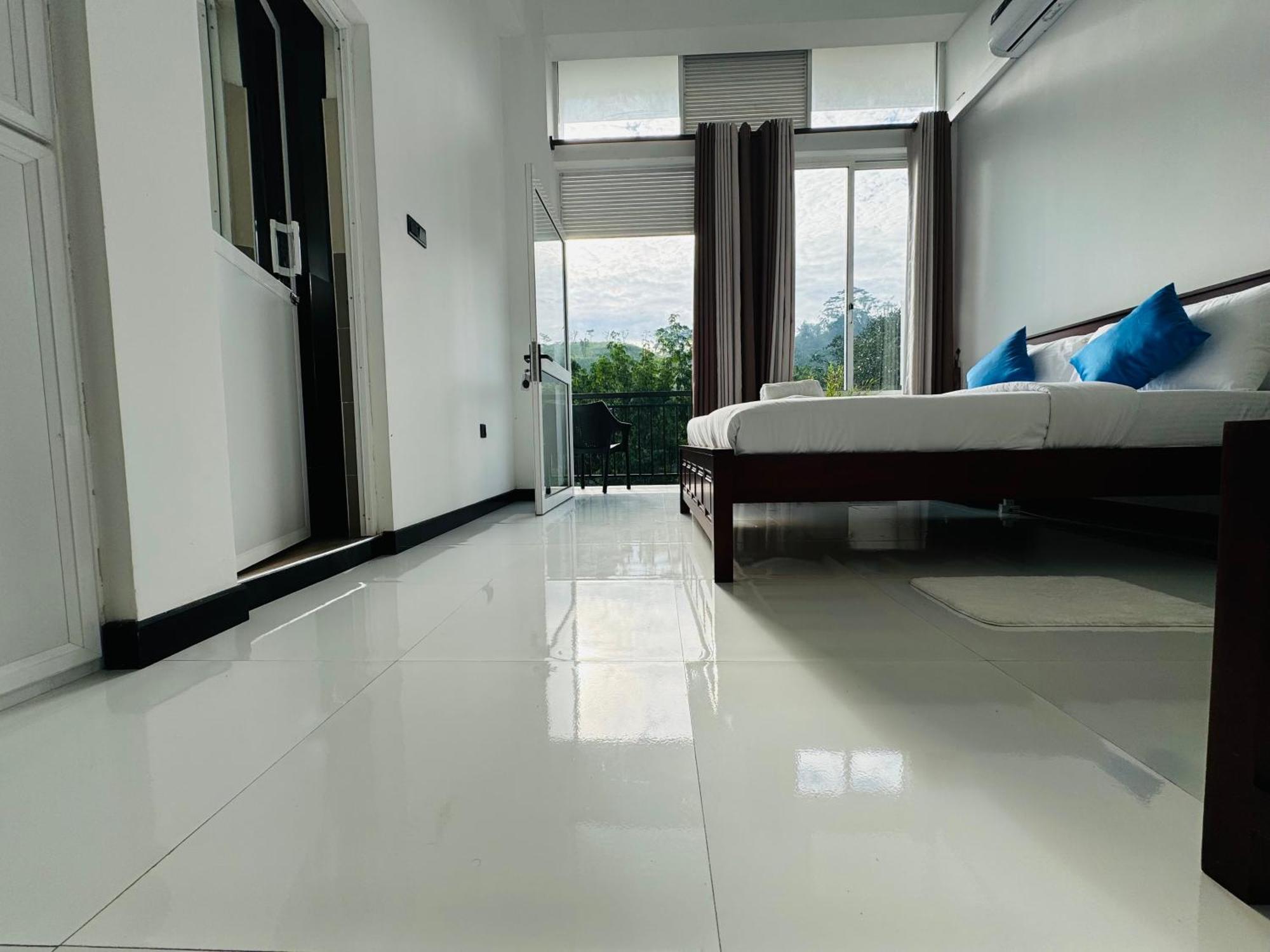 Alpine Breeze Bed & Breakfast Kandy
