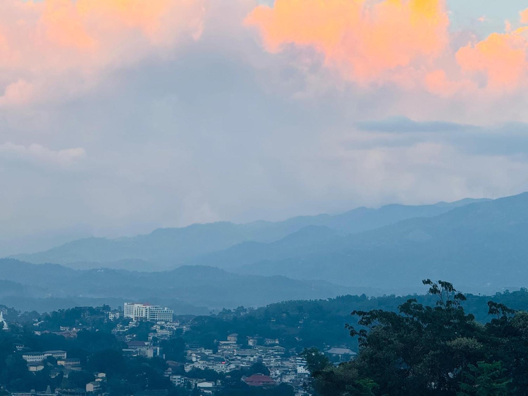 Alpine Breeze * Kandy