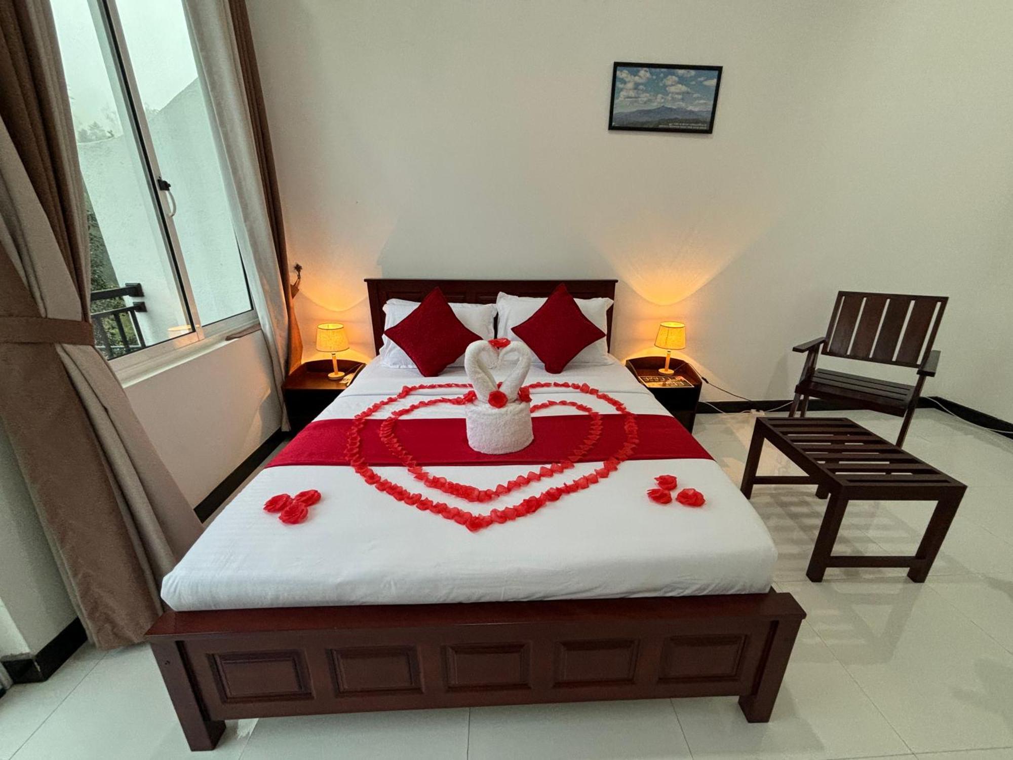 Alpine Breeze Bed & Breakfast *