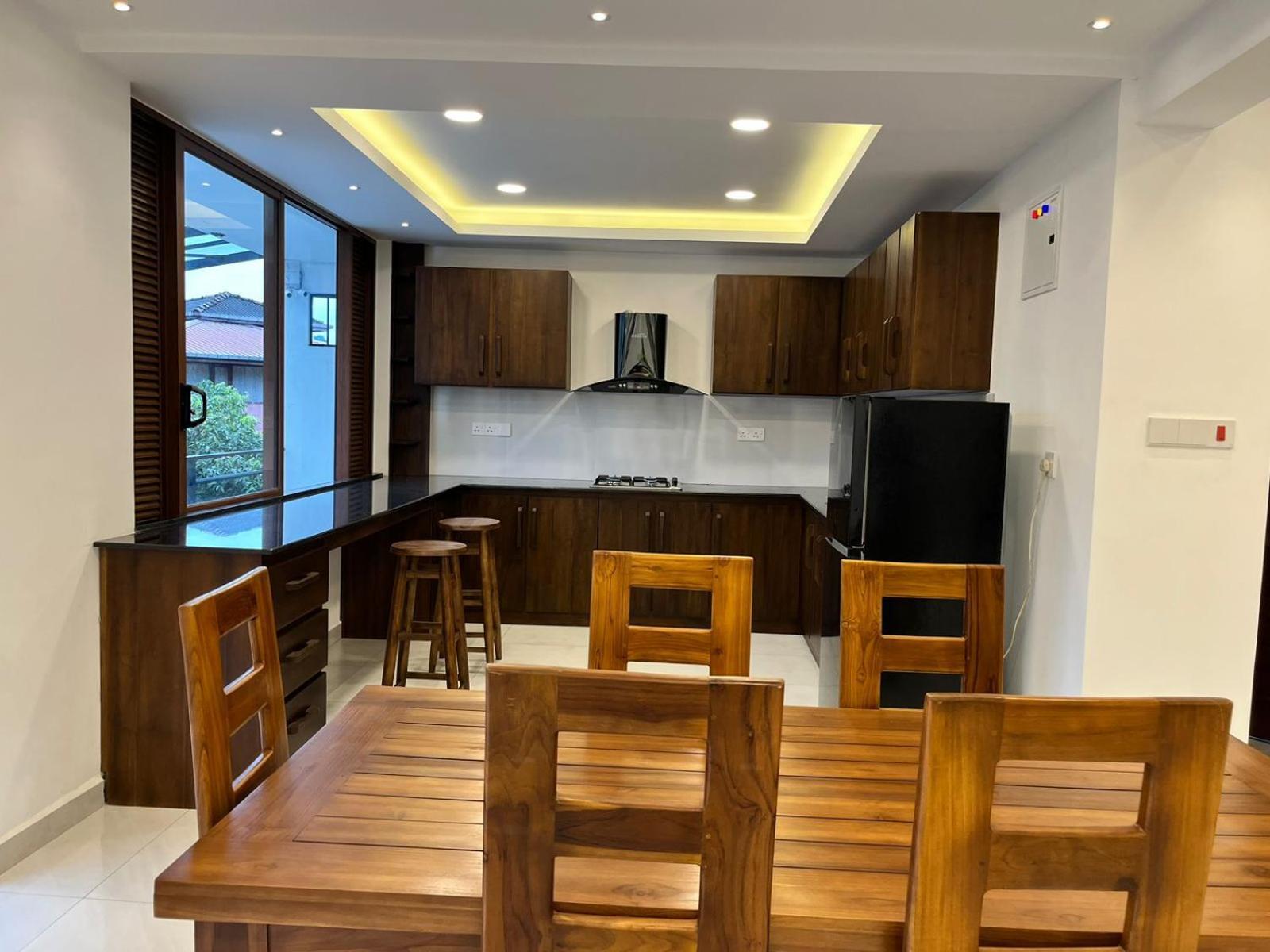 Breeze Apartment *