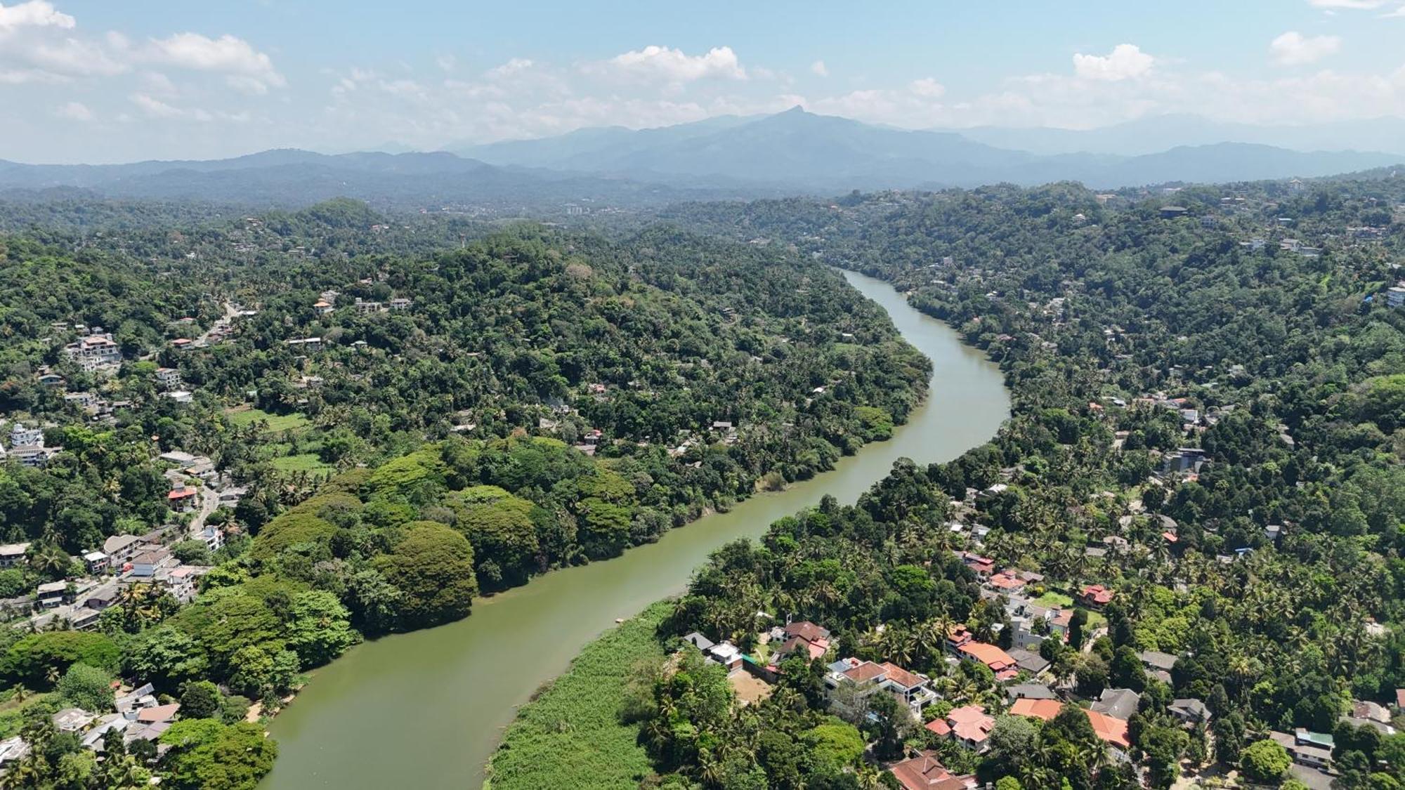 Guest house River View Srilanka Kandy