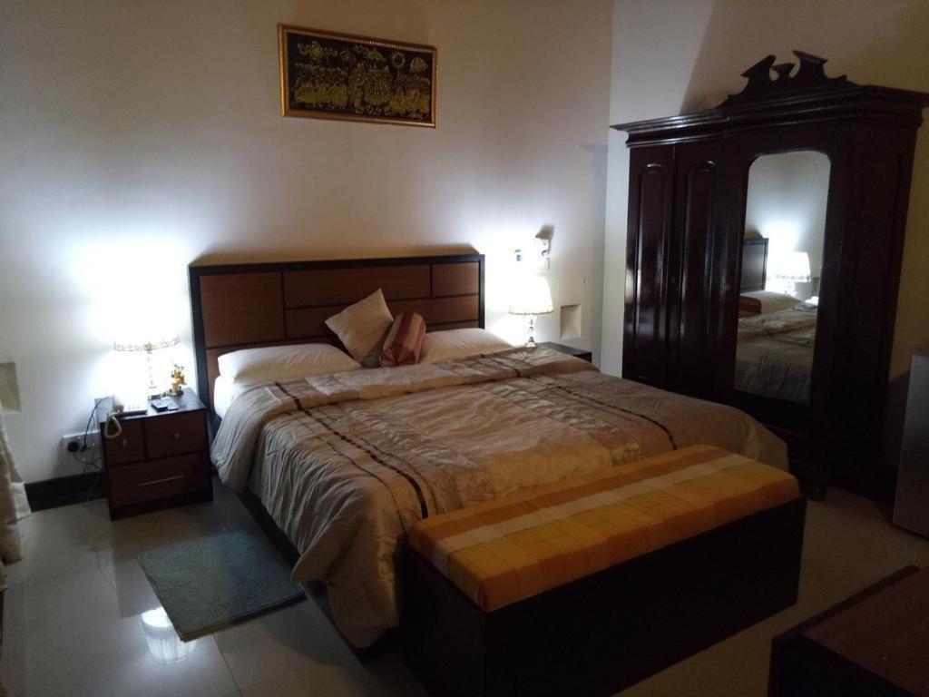 Hotel Nelinsa Kandy