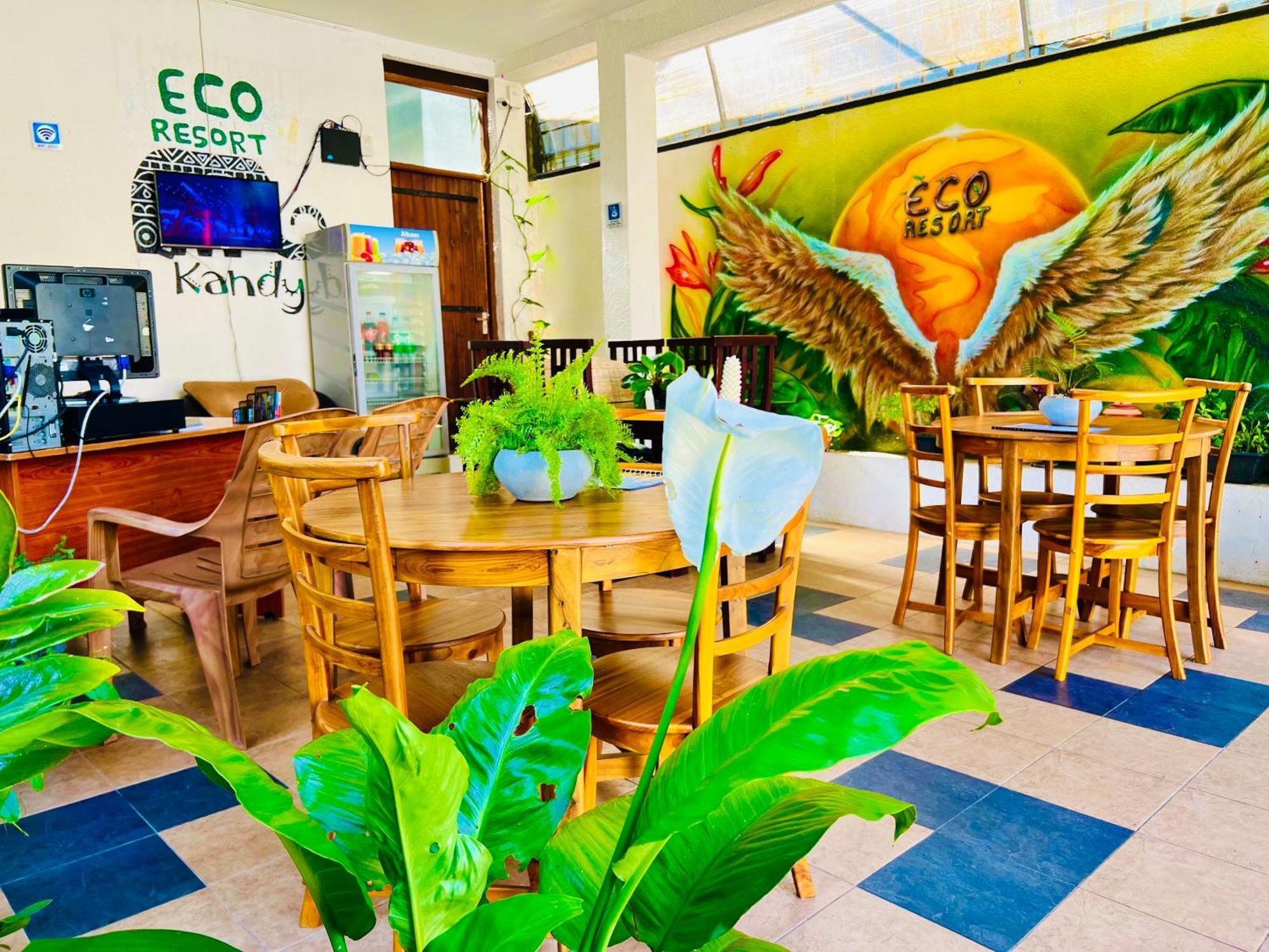 Eco *